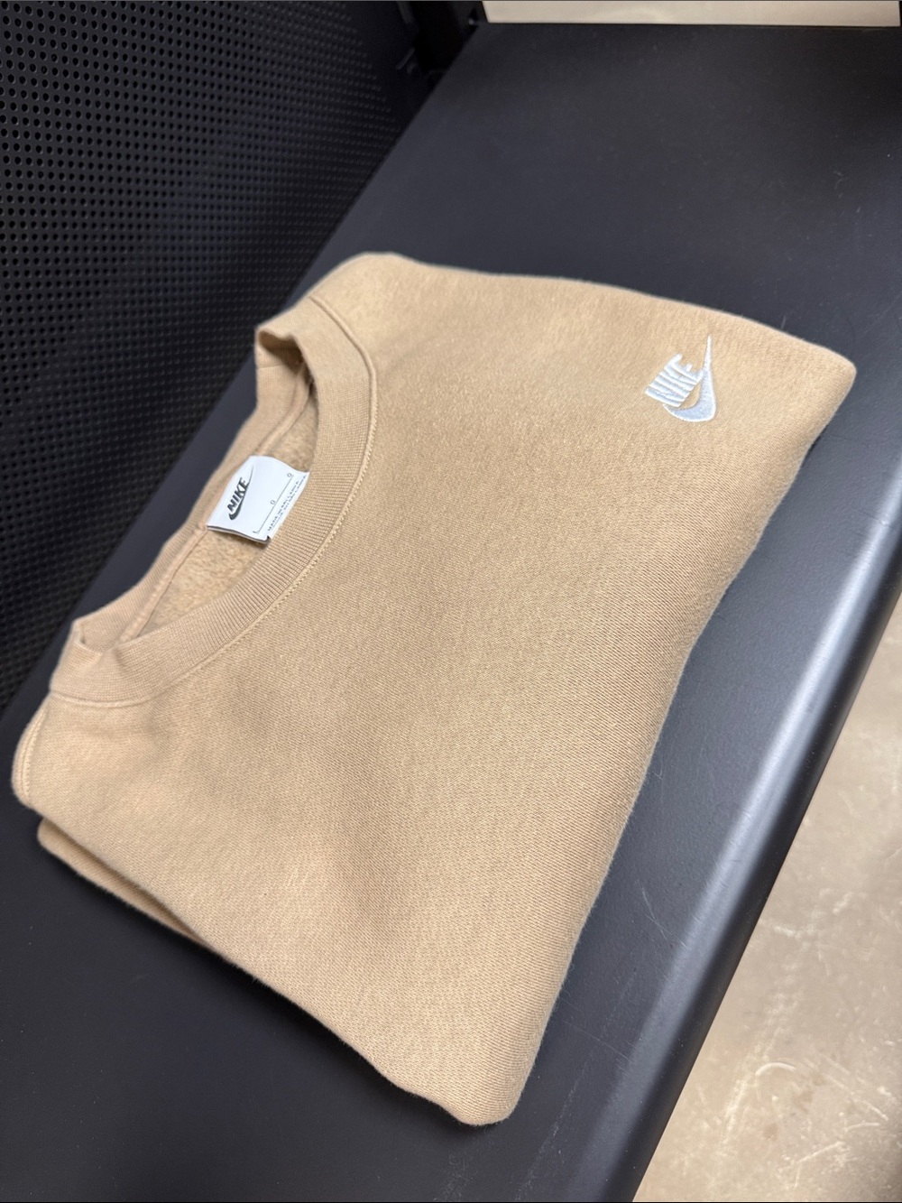 Nike Men’s Crewneck Sweatshirt - Tan - Picture 5 of 5